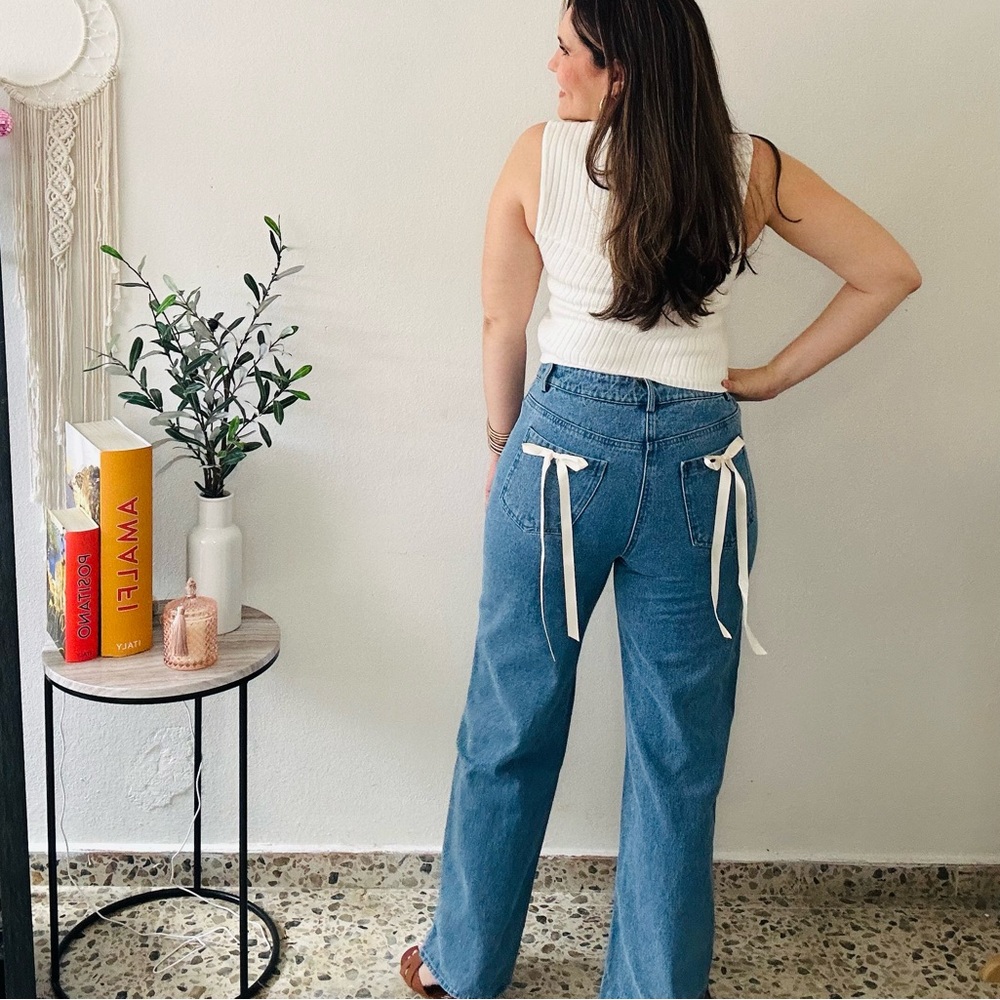 Bows Blue Jeans